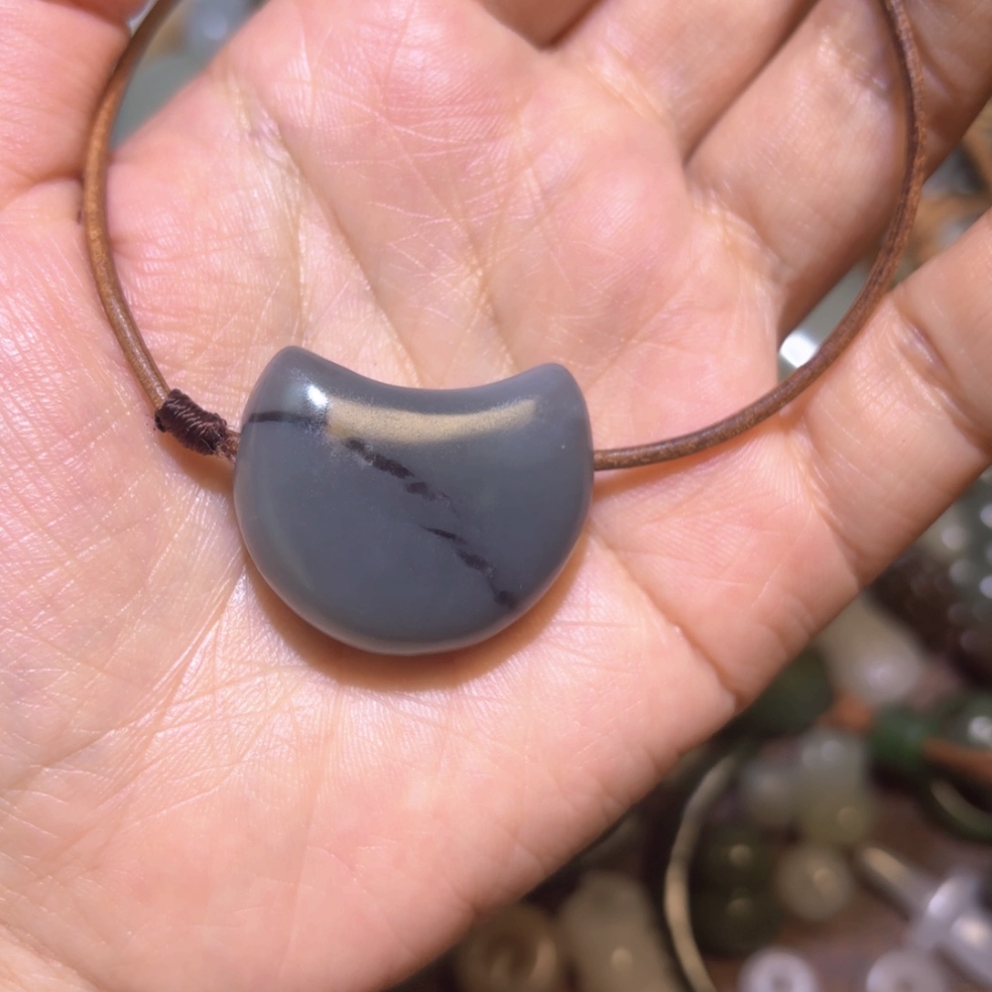 未镶嵌和田玉珠宝半成品