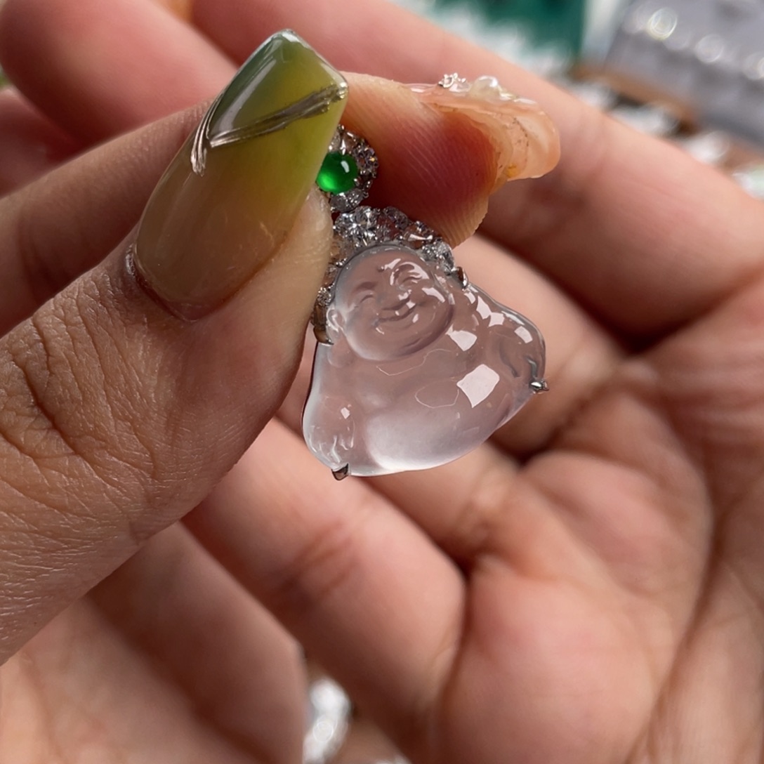 翡翠18K金镶嵌颈饰佛公