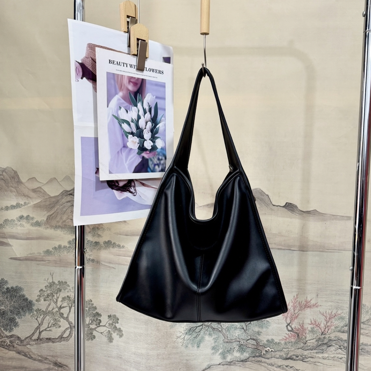 三角托特包新款大容量真皮单肩包女休闲慵懒风包包女通勤20678