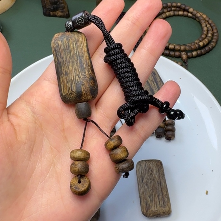 沉香手把件N****e海南白棋树心油老料6.7克