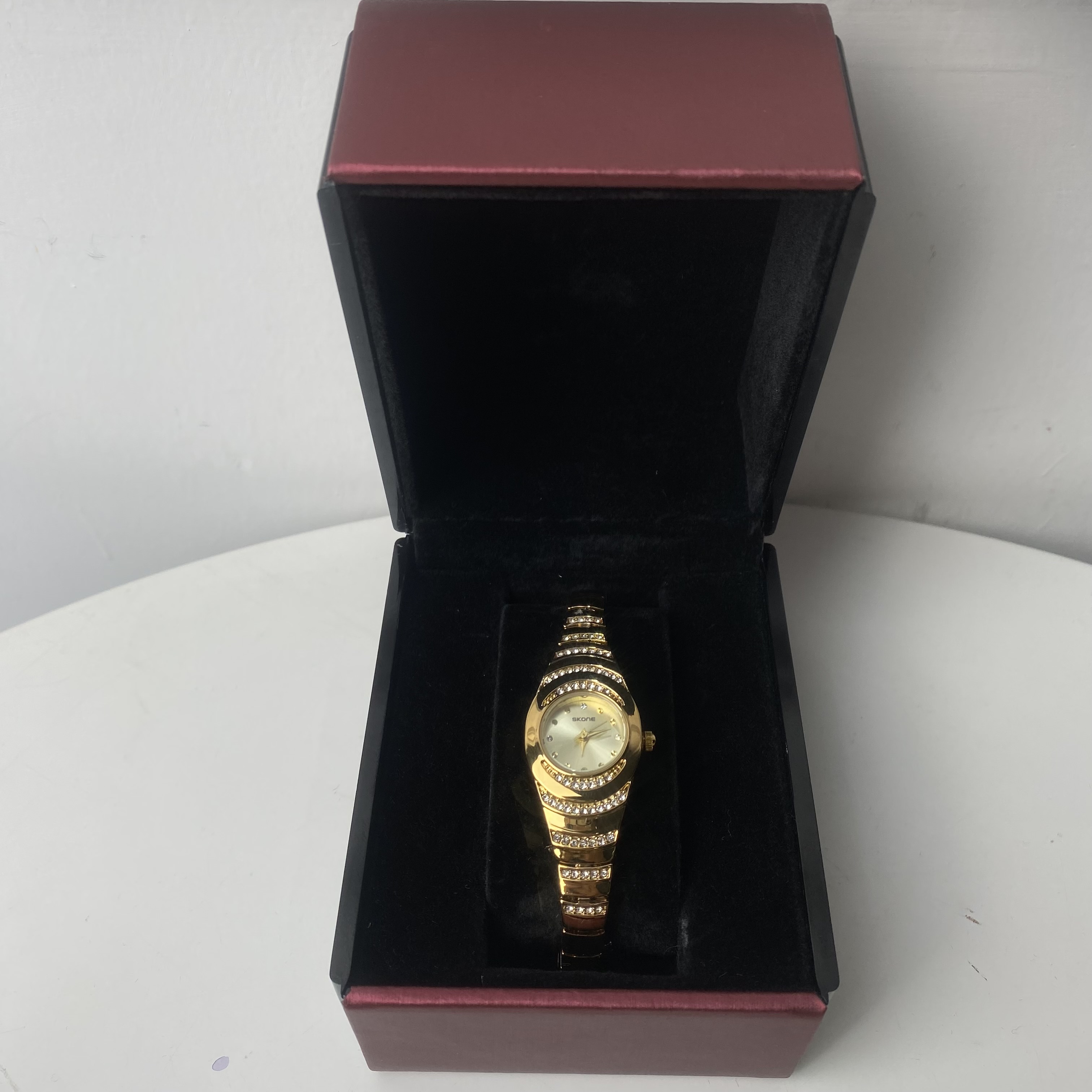 6265【赠调表器】精品气质女士手表