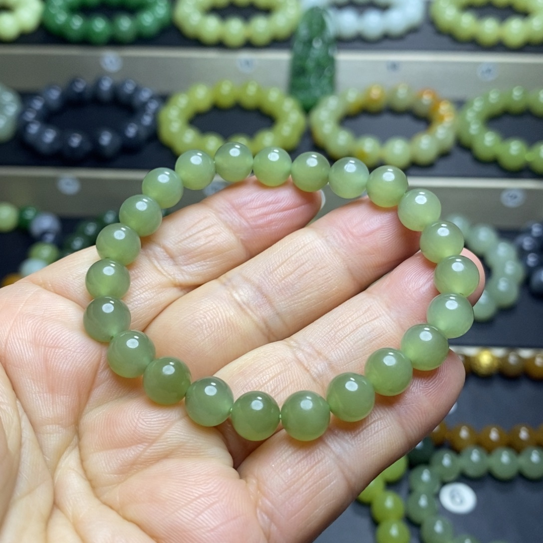 和田玉未镶嵌手串