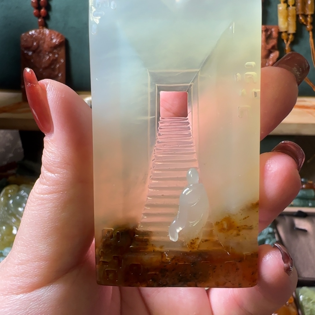 蛇纹石玉颈饰合金法**真