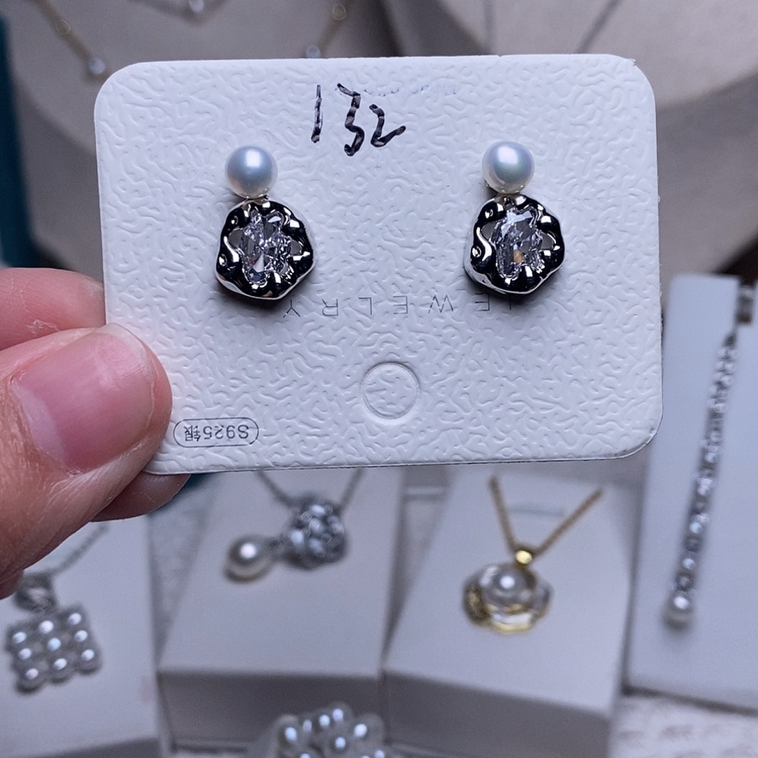 淡水珍珠耳饰银S925镶嵌