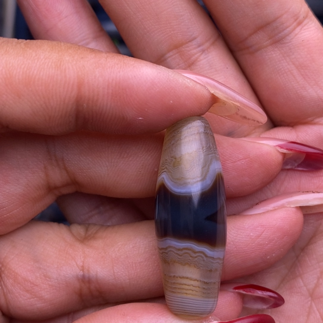 S***e玛瑙/玉髓未镶嵌珠宝半成品