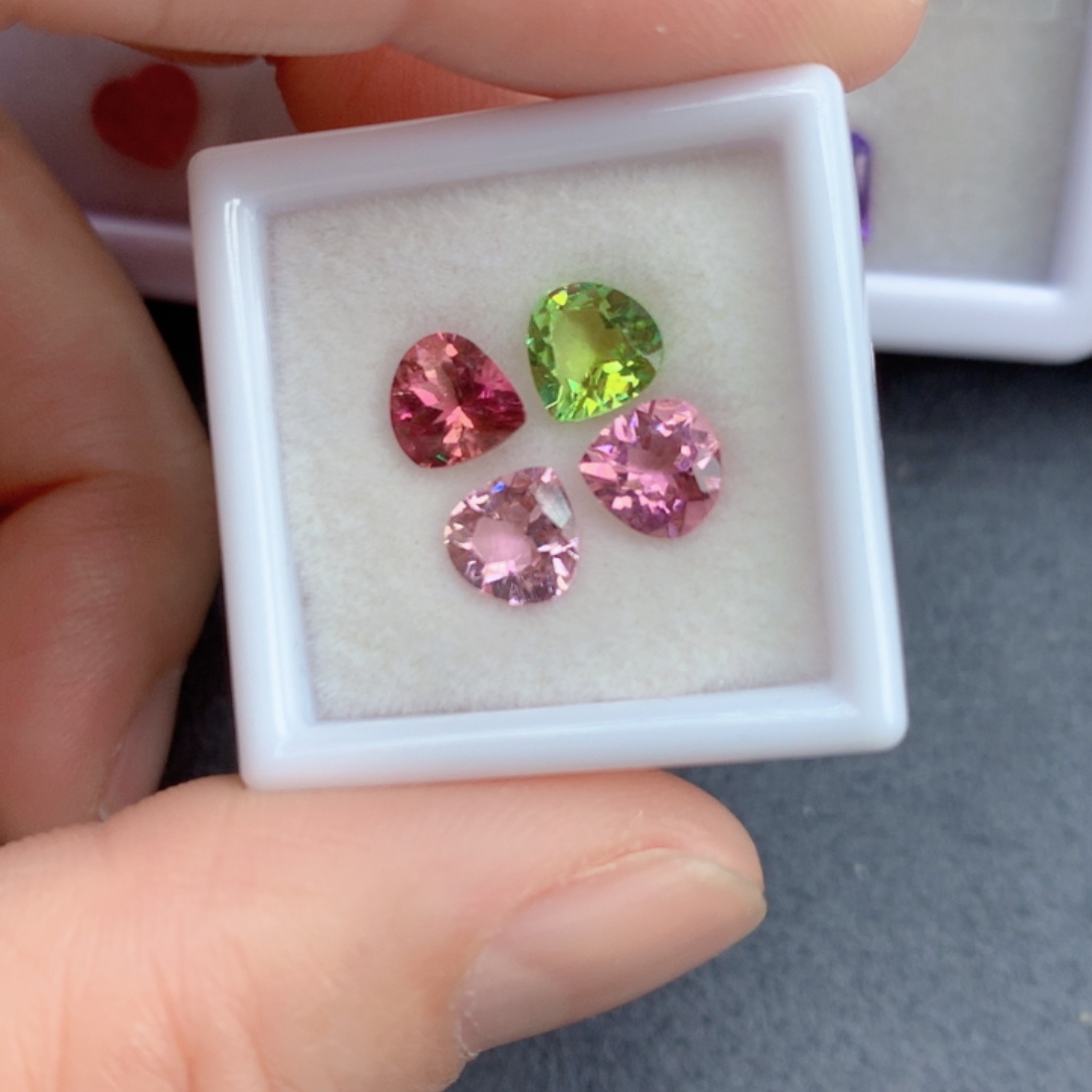 碧玺3克拉裸石未镶嵌