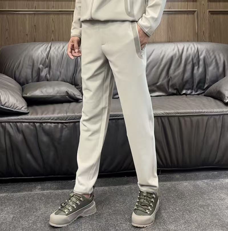 汤姆 弗罗特25秋冬MN100K男士户外休闲小直筒抗皱绒面休闲裤
