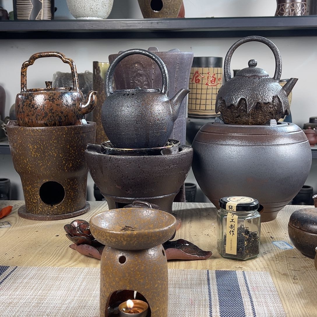 紫砂粗陶实用砂锅