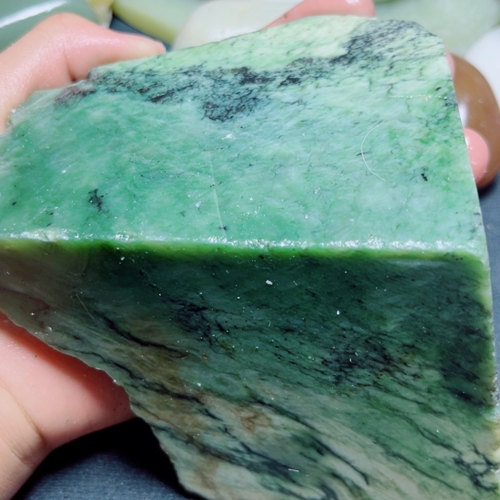 和田玉（糖玉）未镶嵌珠宝奇石