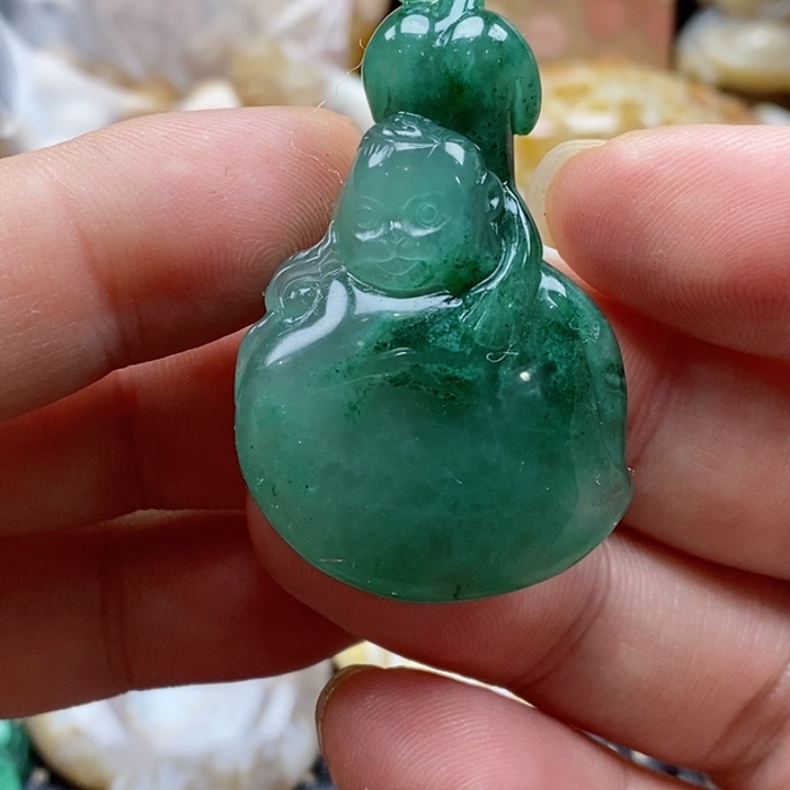 石英质玉颈饰未镶嵌