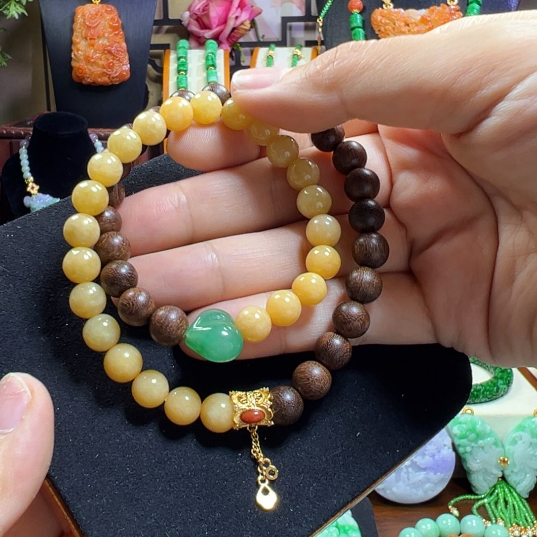 翡翠未镶嵌毛衣链黄翡双