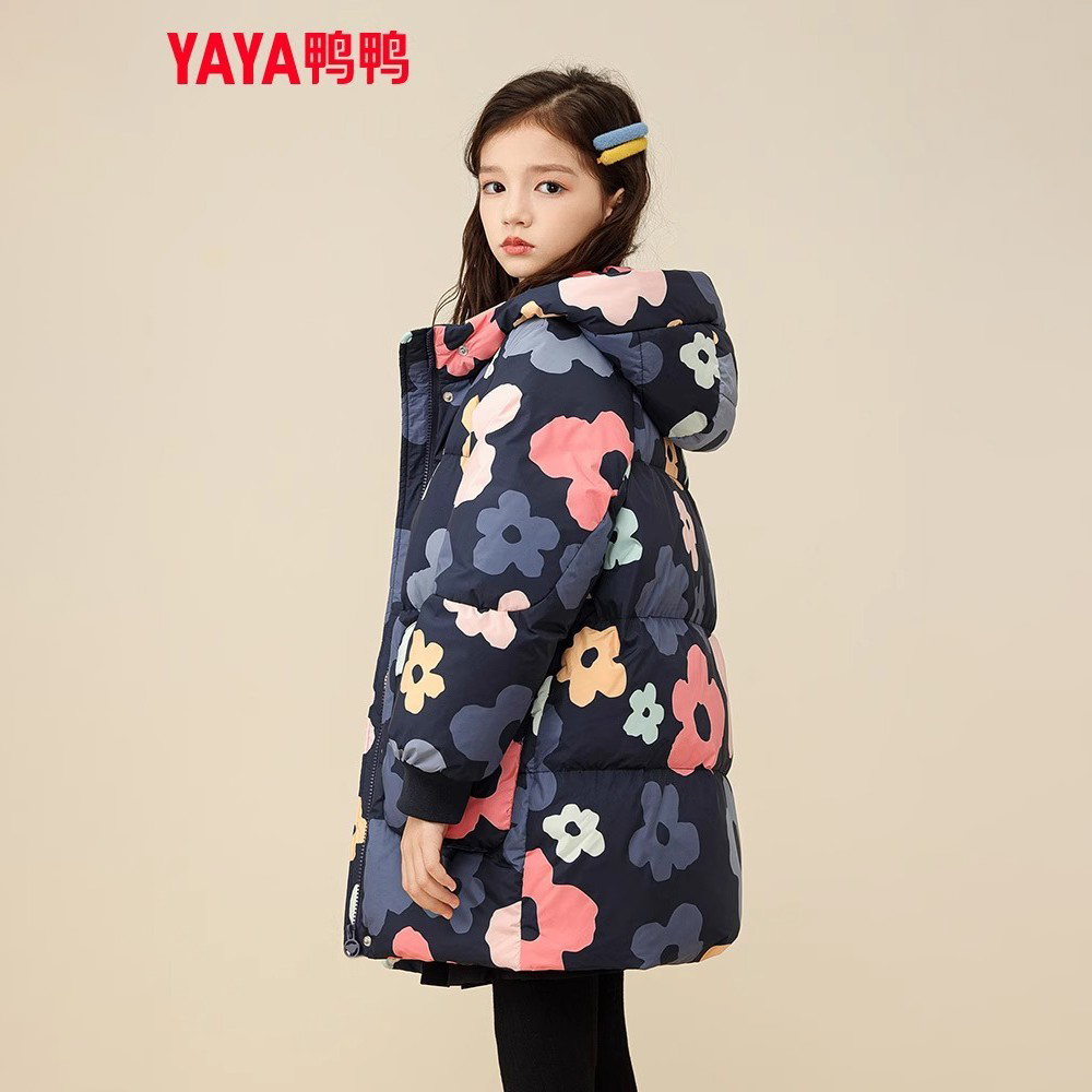 YAYA/鸭鸭儿童羽绒服女童甜美印花加厚学生女孩冬季中大童装外套