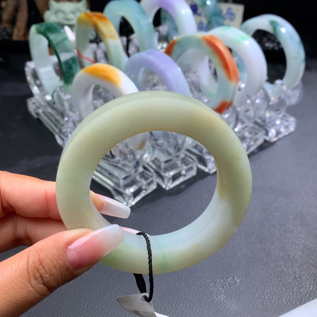 定制翡翠正未镶嵌