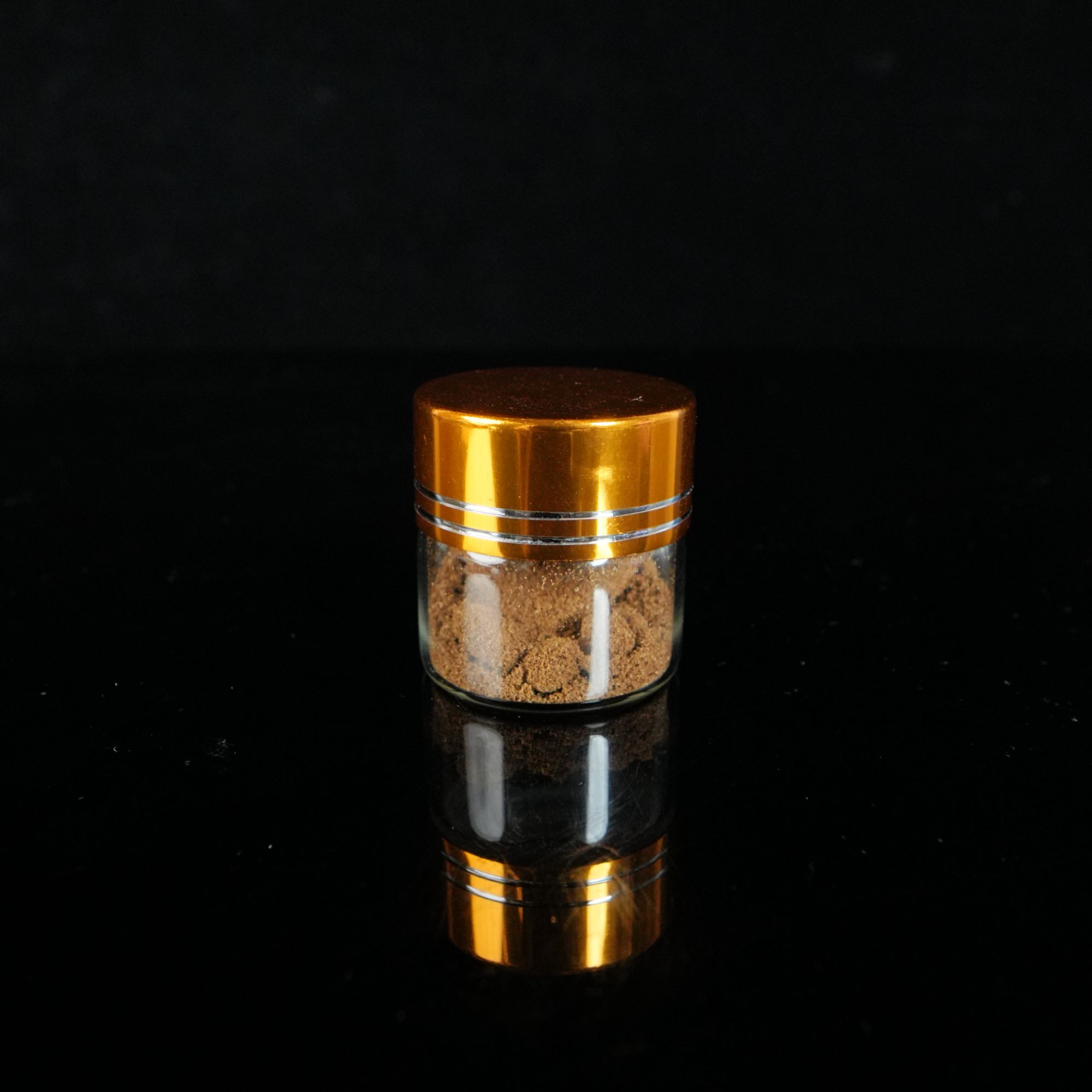 B7945 越南芽庄绿奇楠沉水粉 /1g