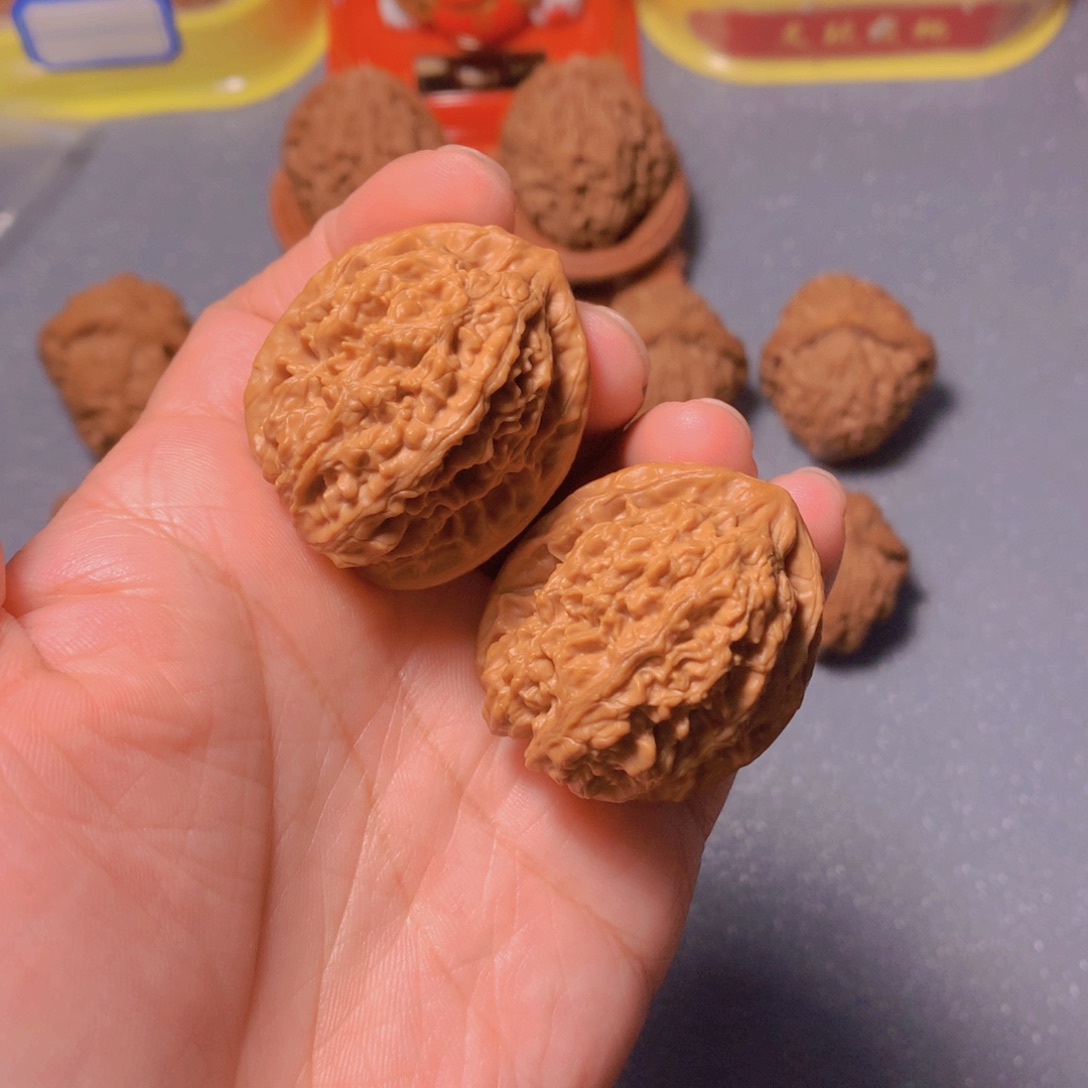文玩核桃吊坠牡丹纹34