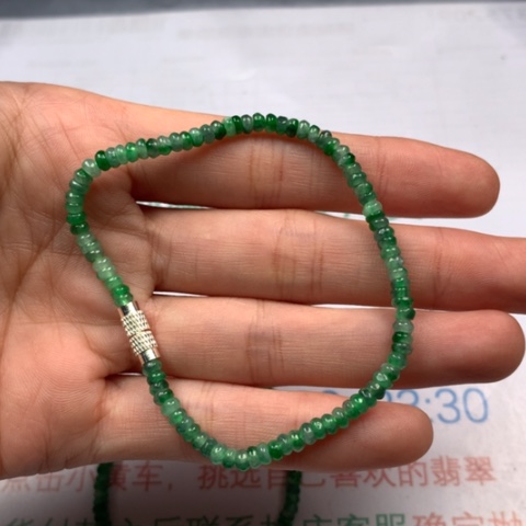 翡翠颈饰未镶嵌修***船