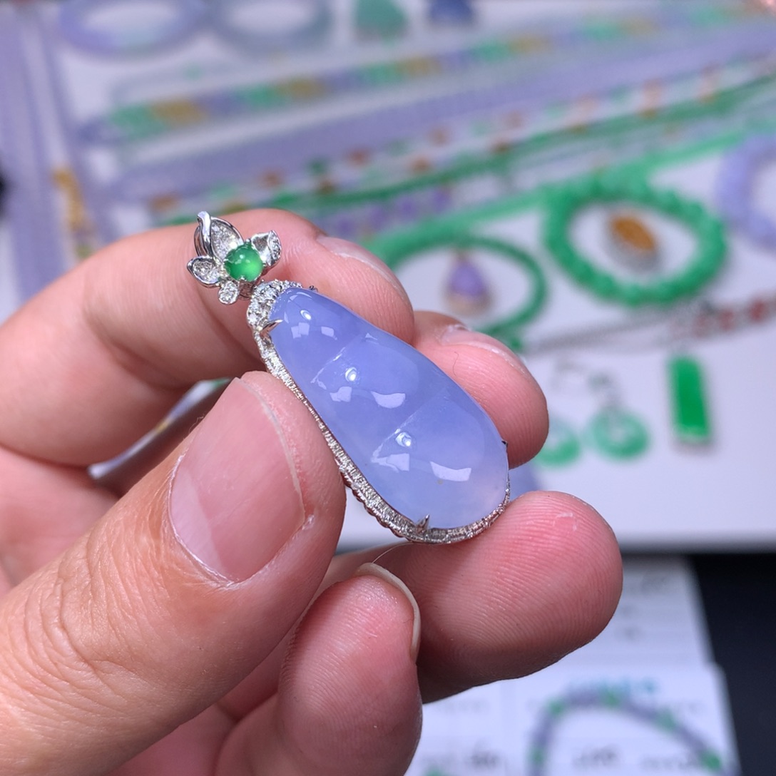 翡翠18K金镶嵌颈饰48小时鉴赏期退货不扣服务费