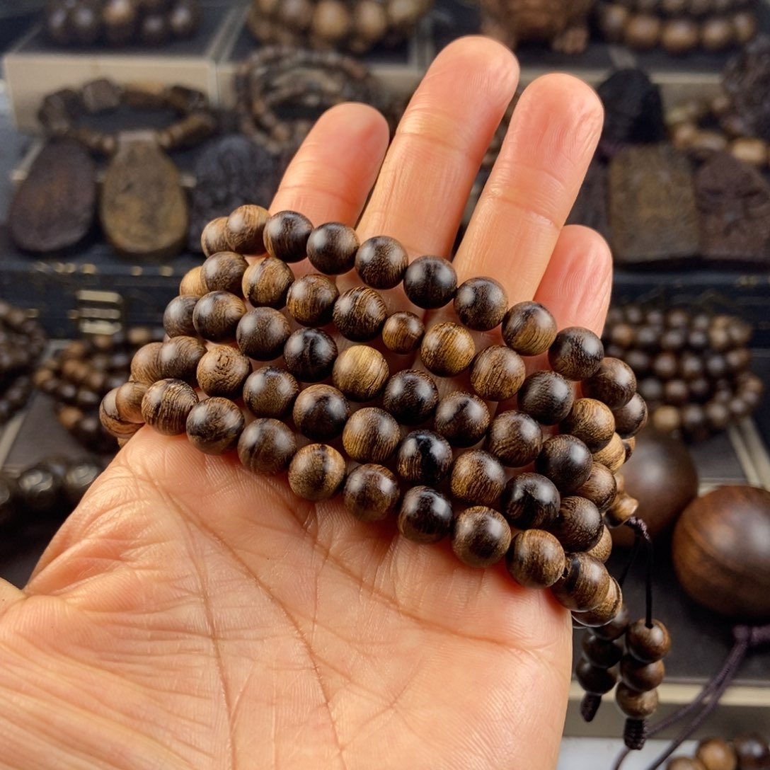 沉香手串蔡*燕越南芽庄白棋玉化虎斑留疤