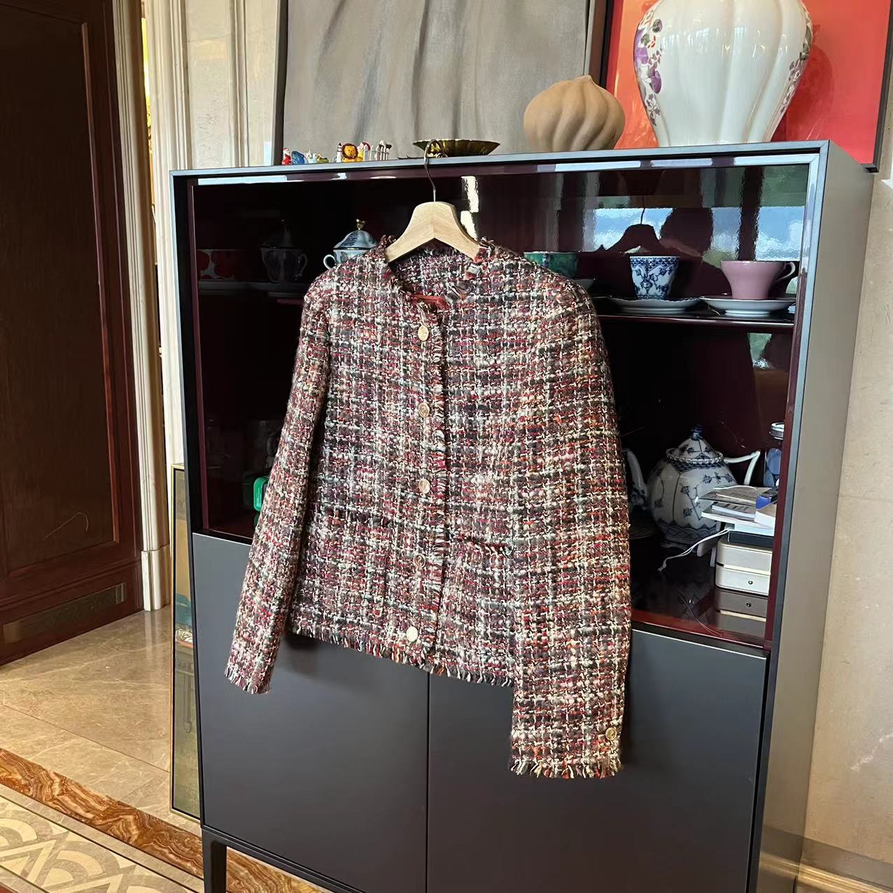 漫颜刘羊毛混纺红色小香外套2023秋季长袖圆领单排扣休闲上衣