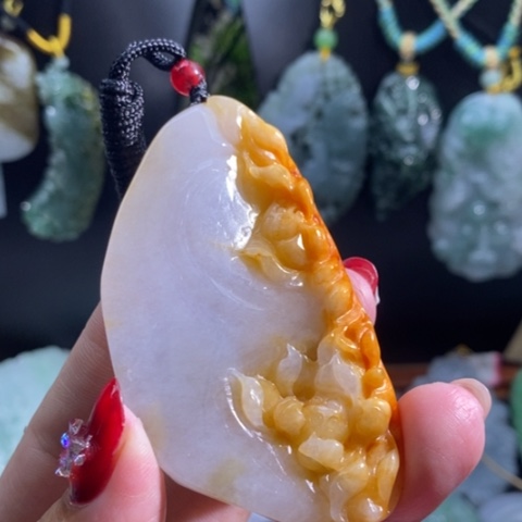 【闪购商品】颈饰未镶嵌翡翠荷叶