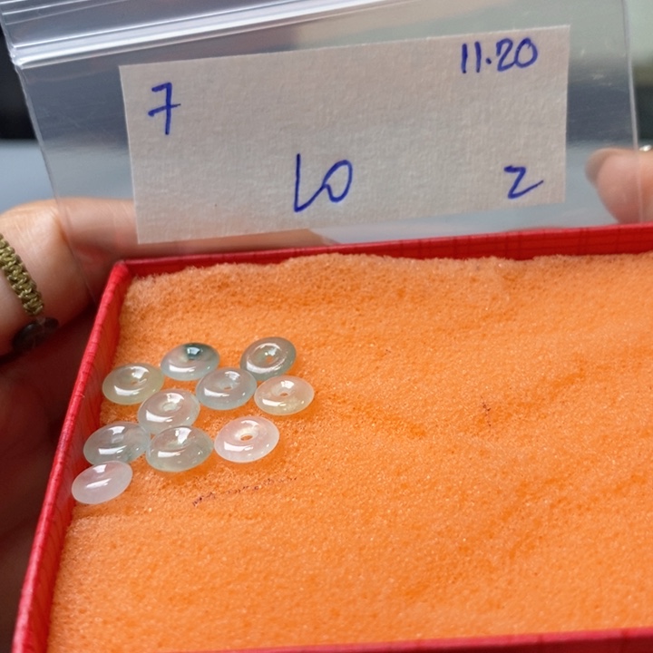 定制翡翠未镶嵌不退