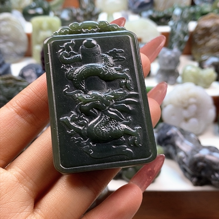 和田玉颈饰未镶嵌浪*