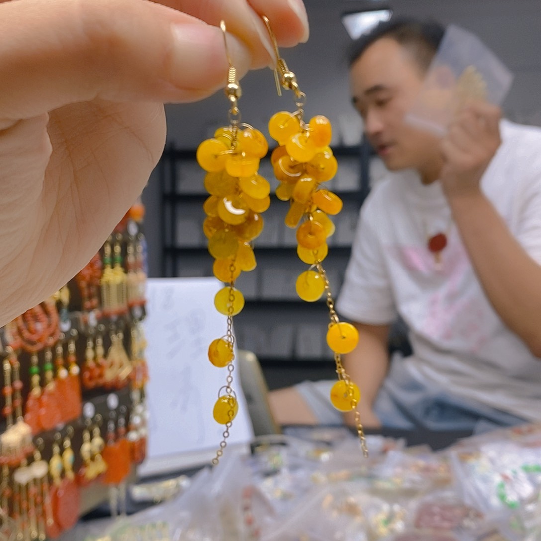 翡翠合金耳饰翡翠