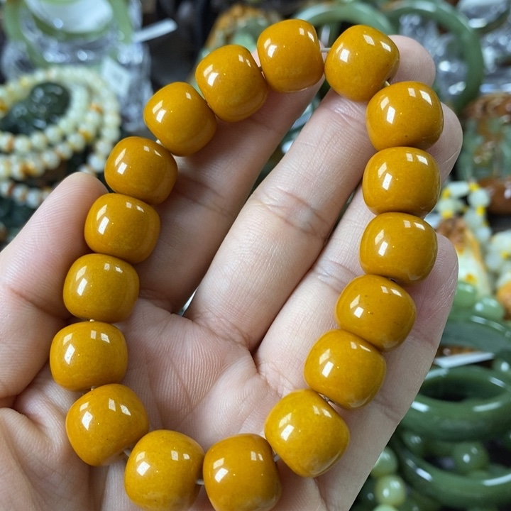 透闪石质玉手串卡14未镶嵌