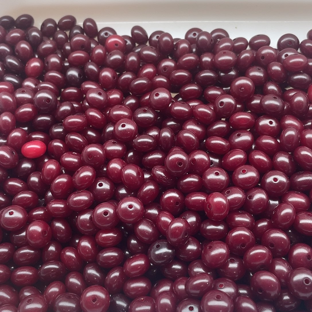 白玉菩提吊坠11、8红算盘100颗➕灯牌宠100颗