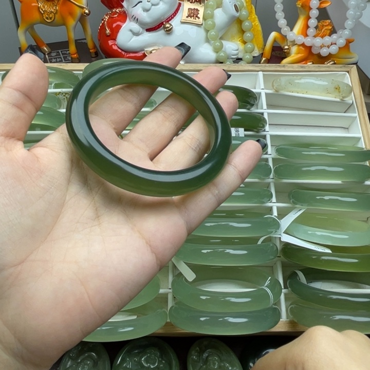 丹***外岫玉未镶嵌手镯岫玉手镯