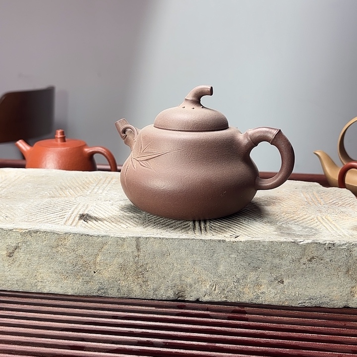 茶壶紫砂处理价。不退货。