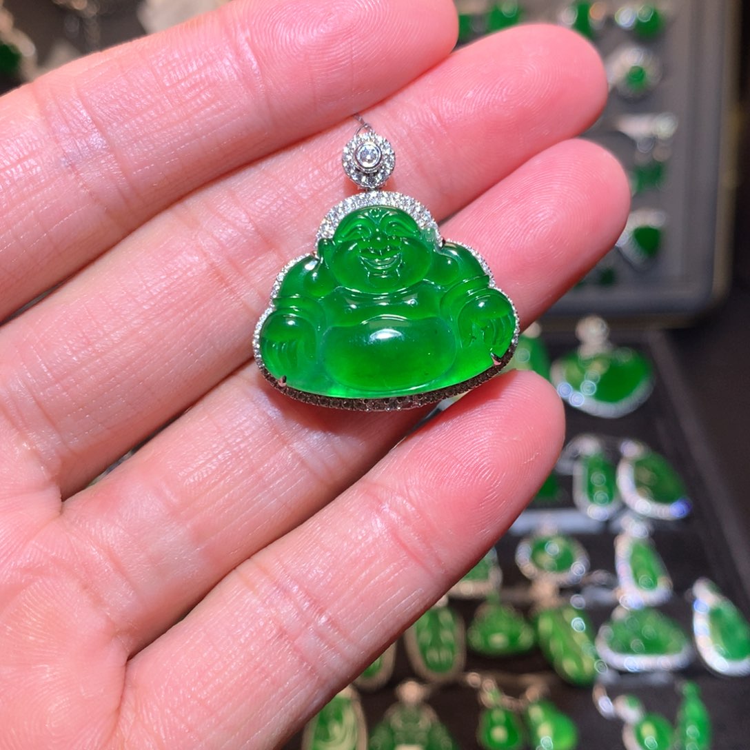 翡翠吊坠(不含链)18K金镶嵌天然翡翠