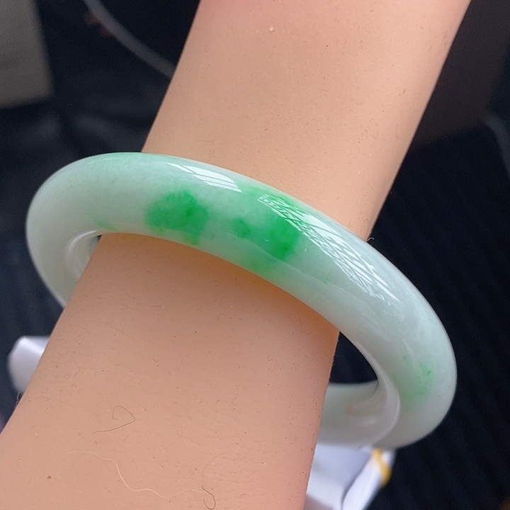 翡翠手镯未镶嵌32白底青胖圆32