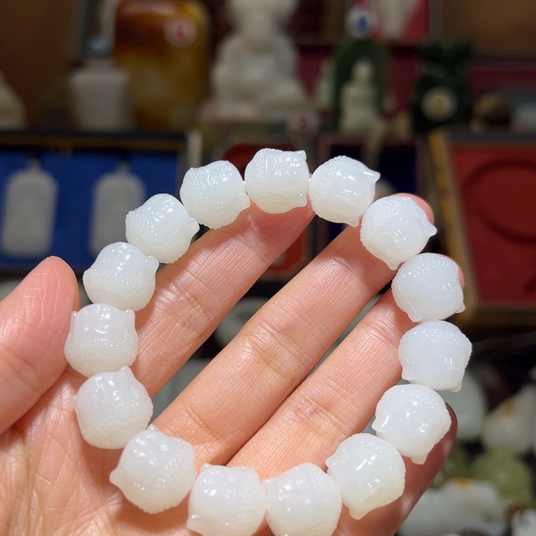 淼***富和田玉未镶嵌挂件