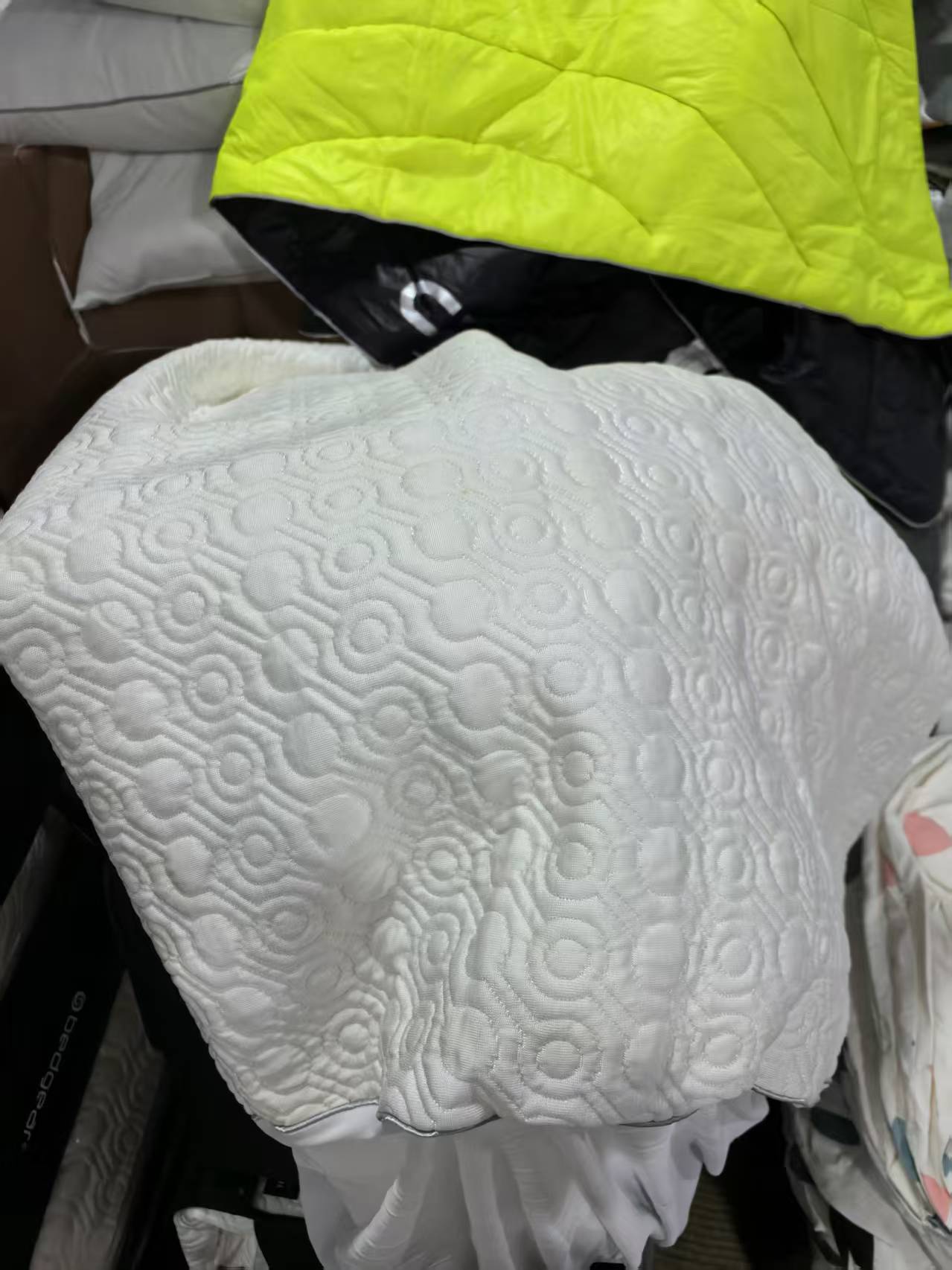 《厚广家》3楼196×203杂款凉感防水床笠 发1张 不挑款