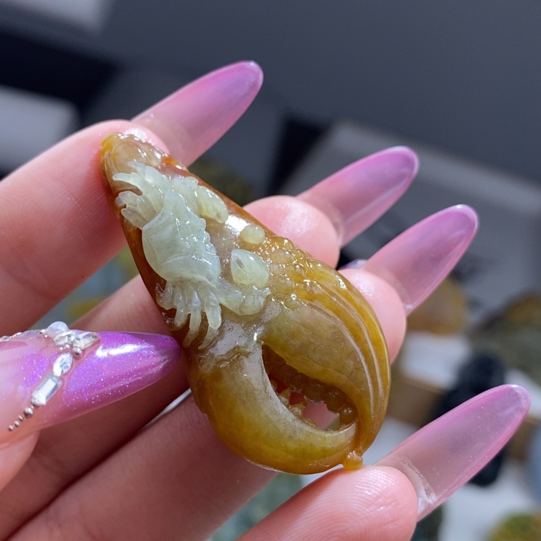 定制翡翠未镶嵌蟹钳