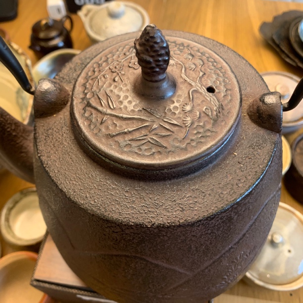 铁壶，铸铁提梁壶