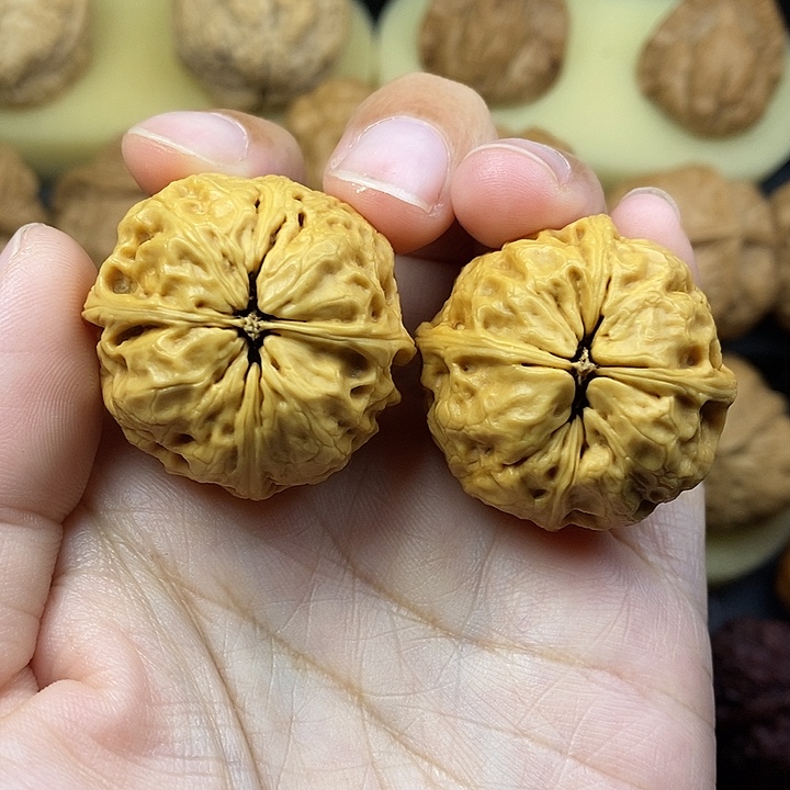 吊坠桃核月*西瓜33尺