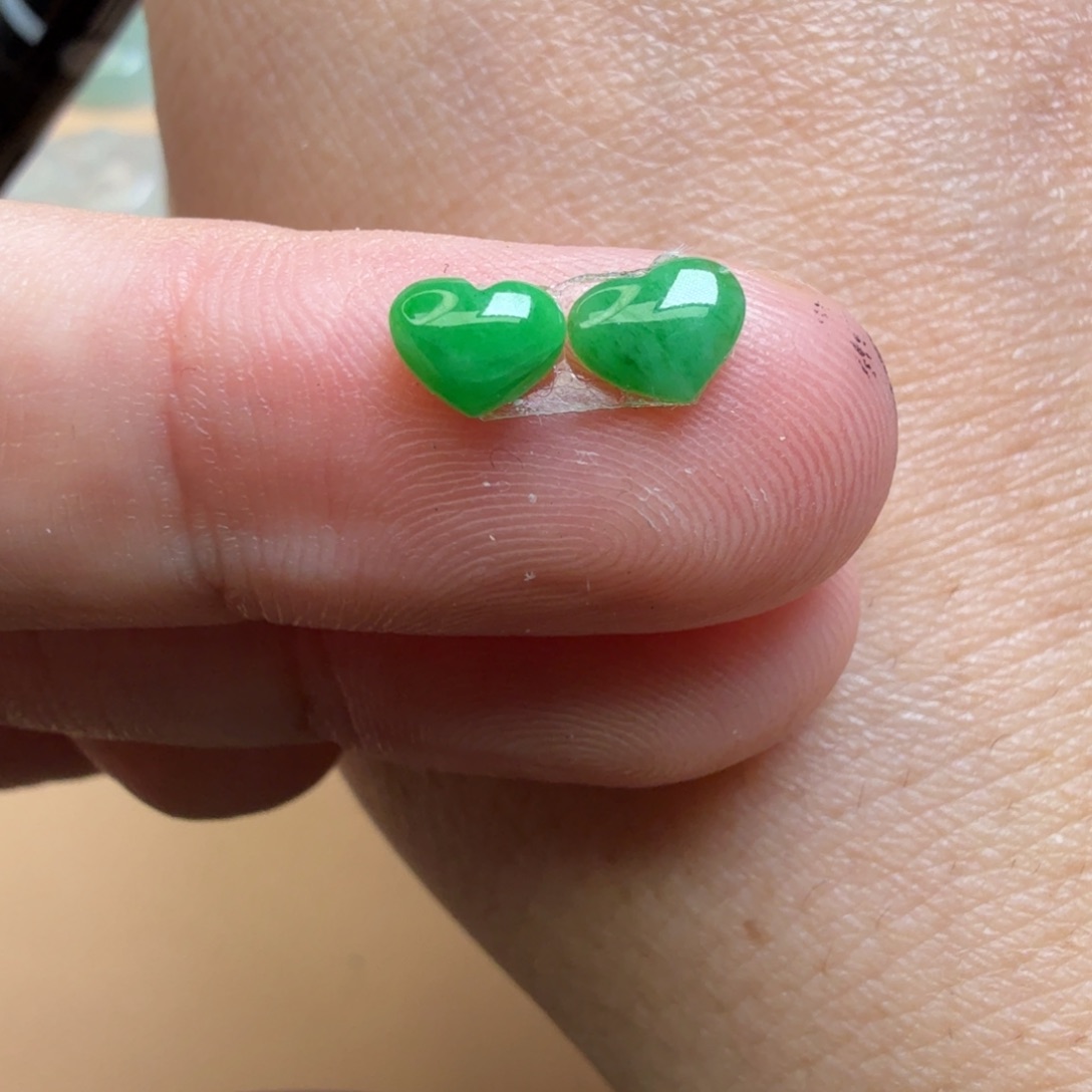 翡翠未镶嵌颈饰90