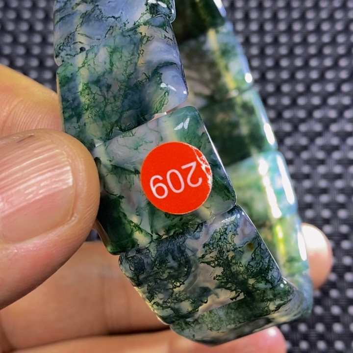 玛瑙/玉髓颈饰未镶嵌雲*