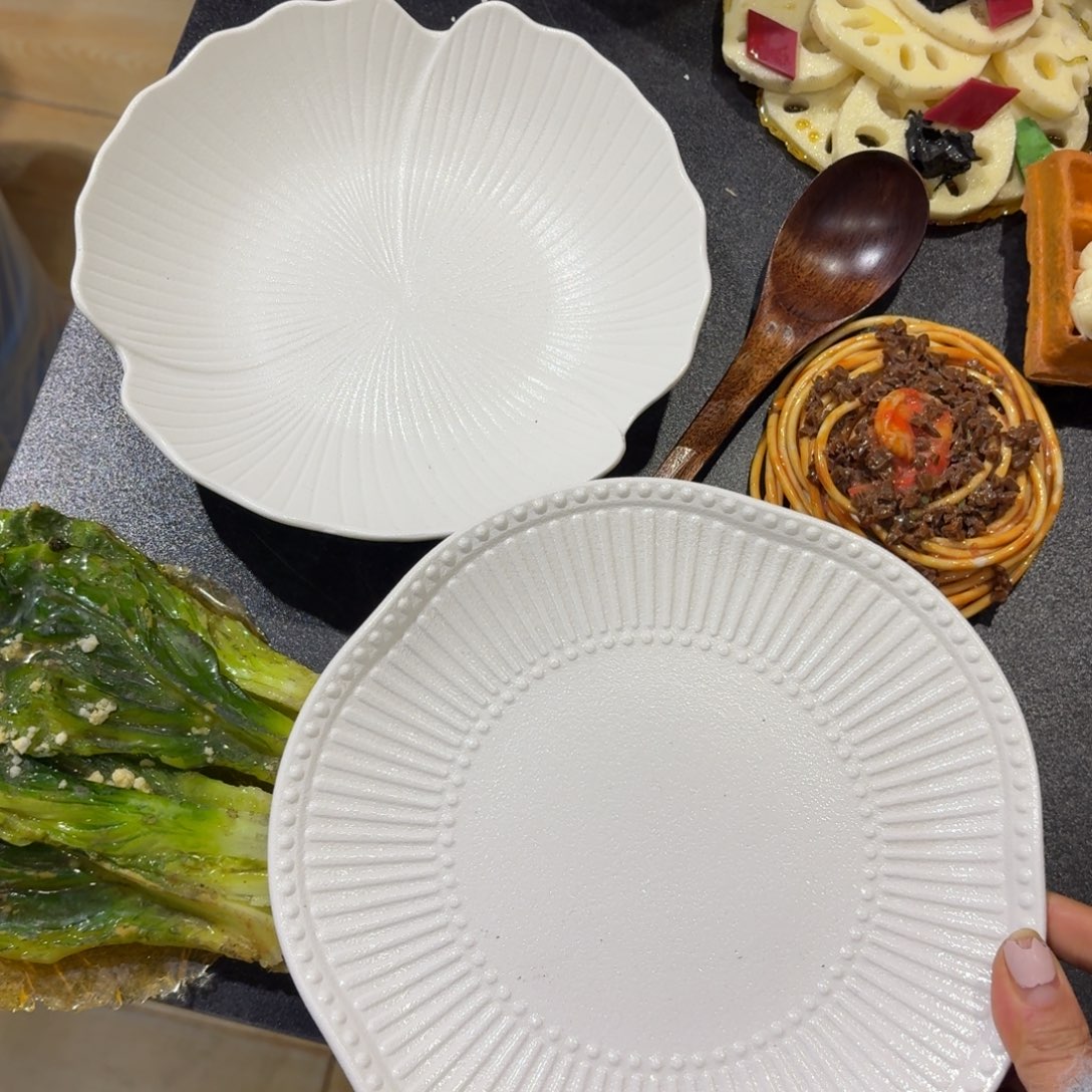 瓷两个8寸盘子两个两个