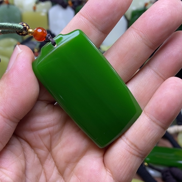 动***法碧绿牌子一物一拍