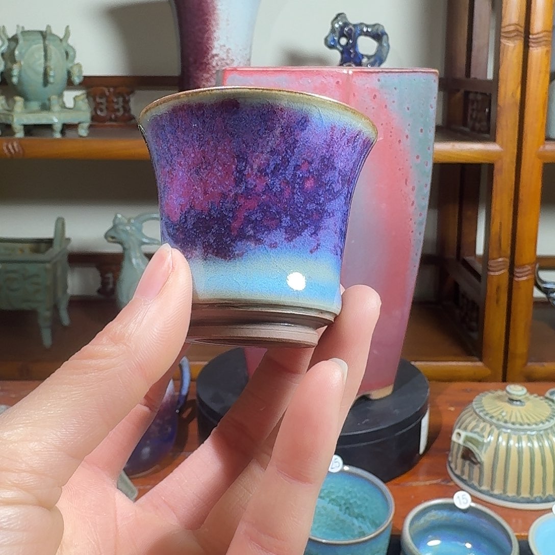 钧窑窑变手工束腰杯