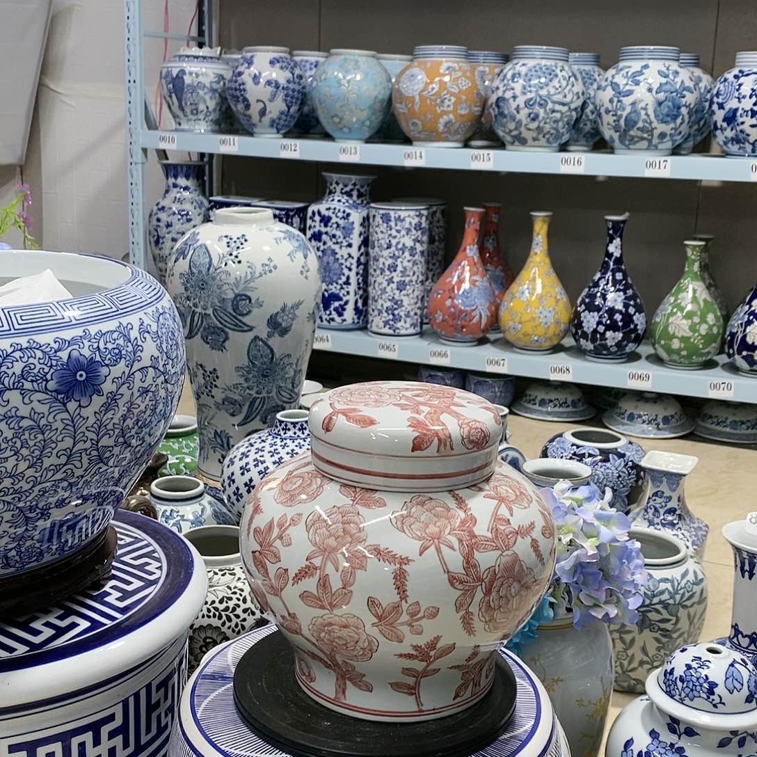 【闪购商品】摆件红油牡丹花储物罐瓷器…………………………