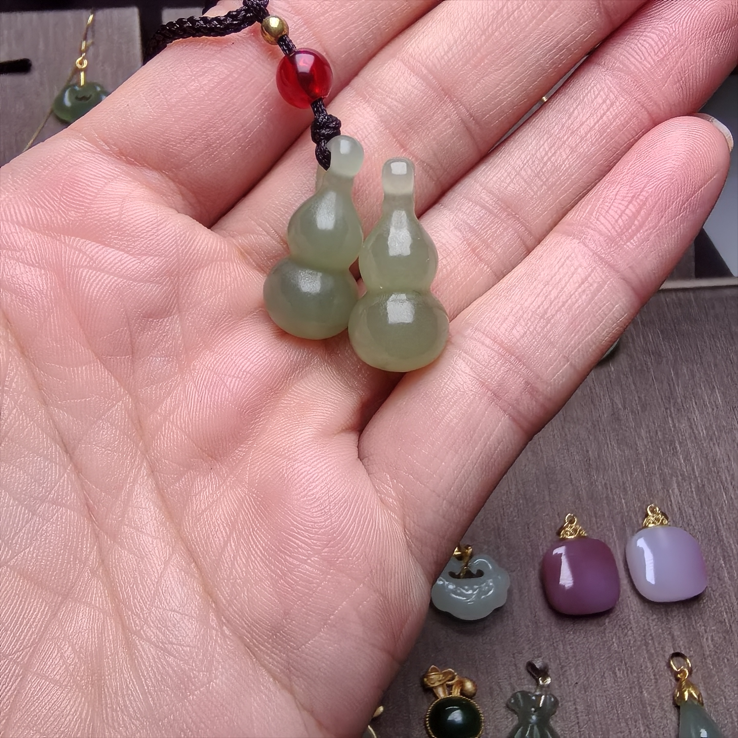 和田玉葫芦11×23×11吊坠