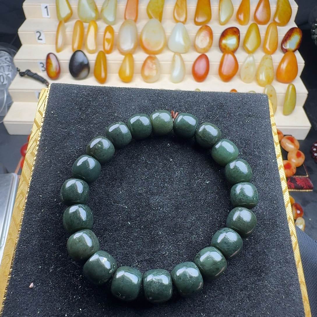和田玉（青玉）手串未镶嵌