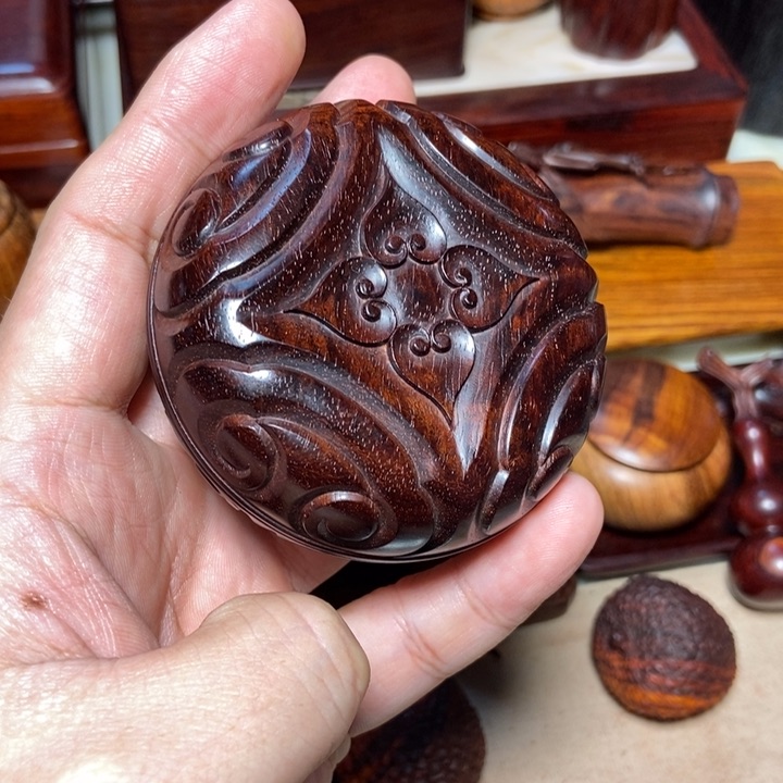 檀香紫檀（小叶紫檀）柿柿如意香盒