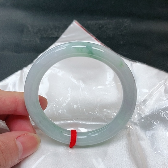 翡翠手镯未镶嵌2号