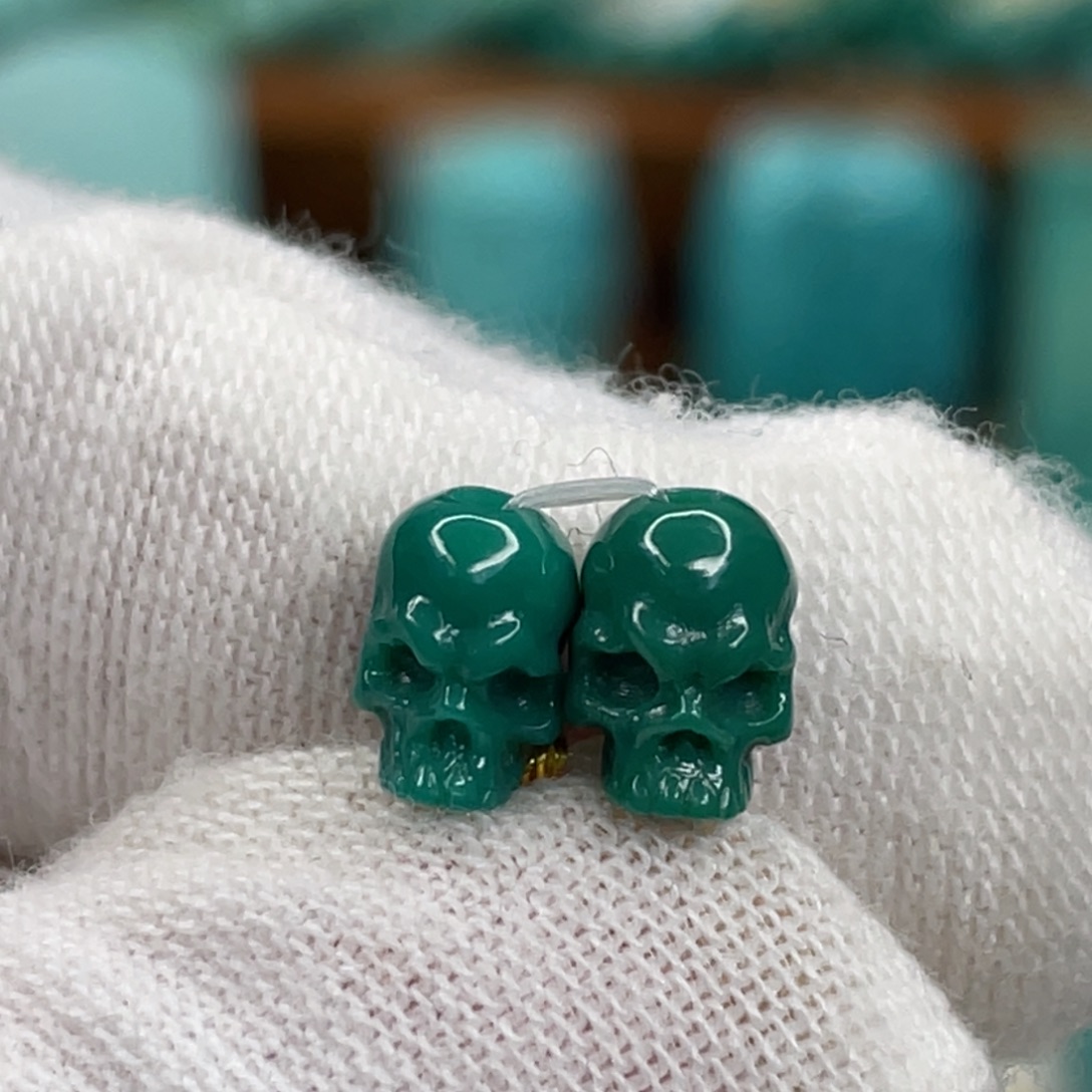 绿松石未镶嵌挂件