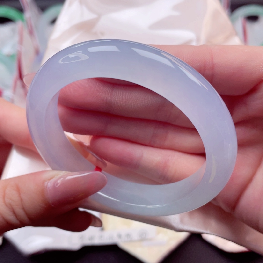 未镶嵌手镯翡翠56.3高贵紫 冰莹剔透起光感 毕业镯10号